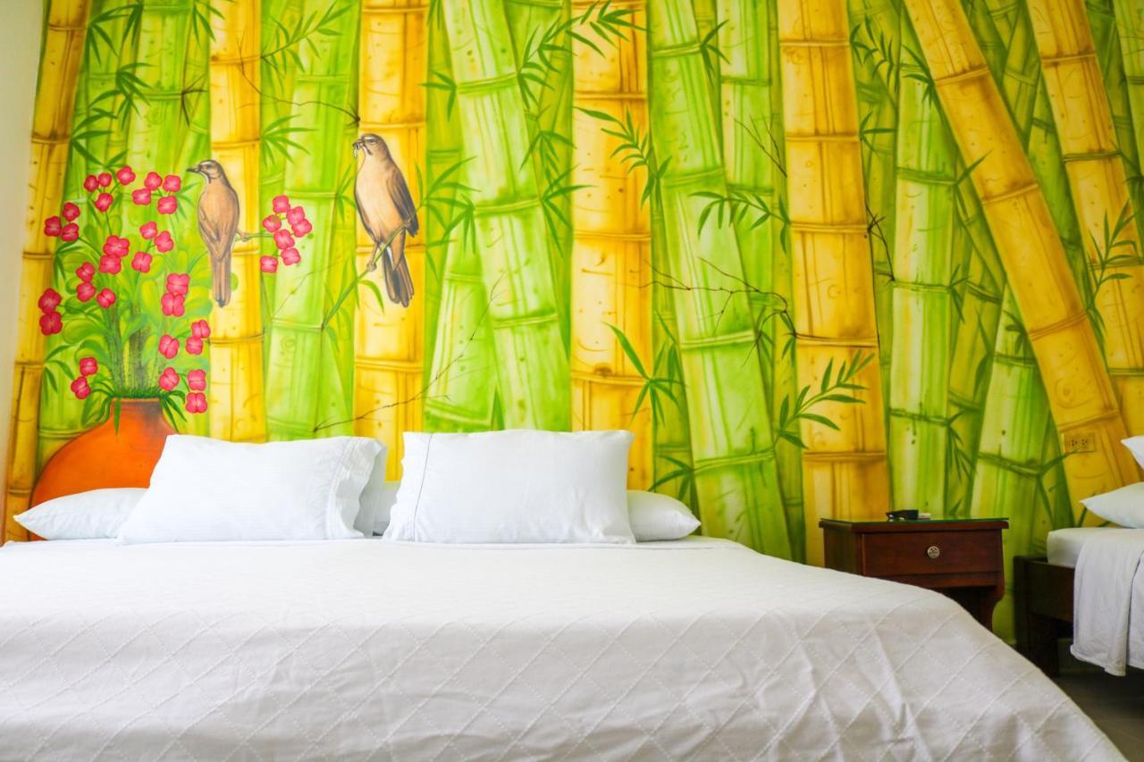 Hotel Jardines Evans By Geh Suites 蒙波斯 外观 照片